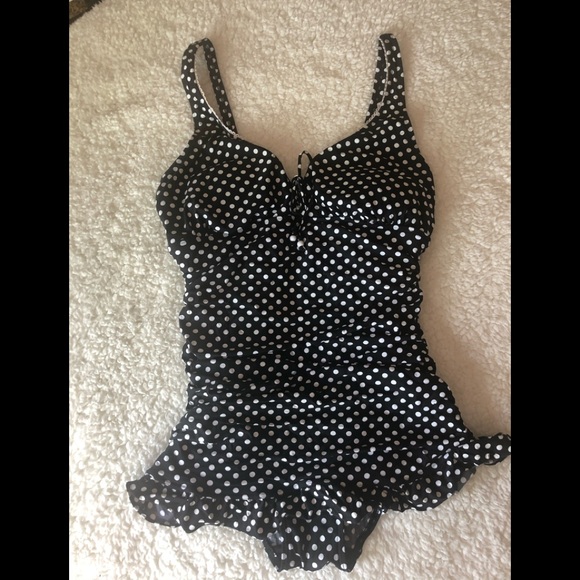 Coco Reef Other - Polka dot swimsuit 36DD